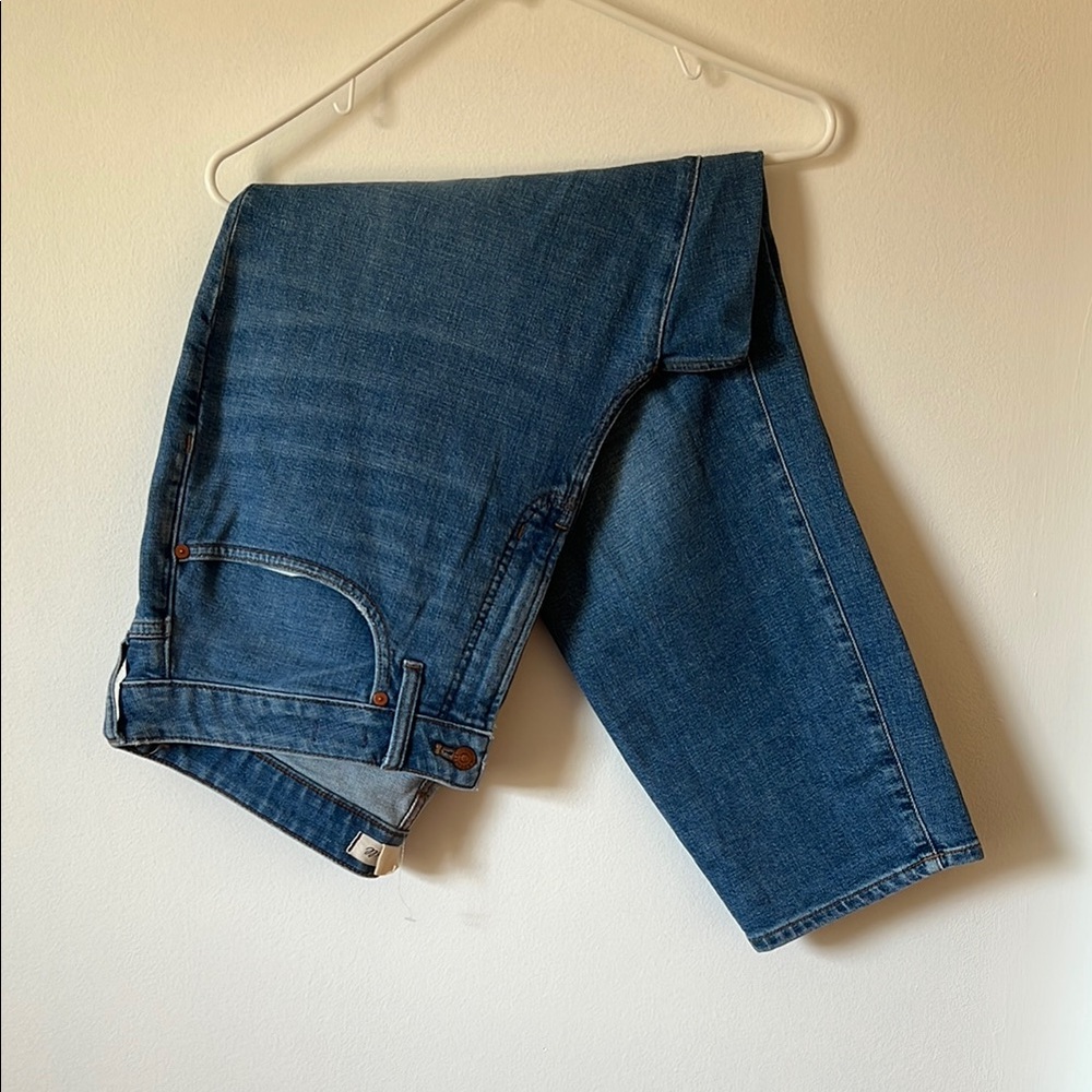 Curvy Perfect Vintage Crop Jean